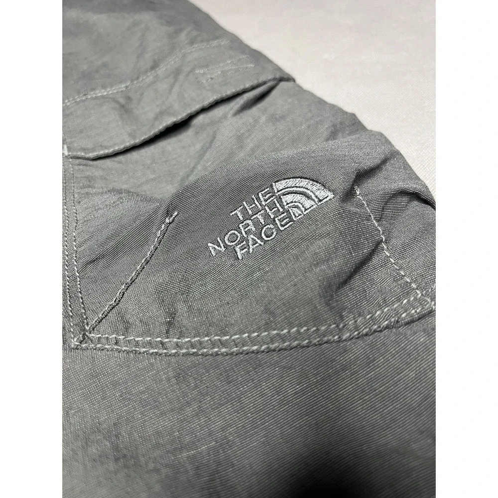 North Face Cargo Zip Off Convertible Pants Shorts Mens L OD Green Hiking (38x28)